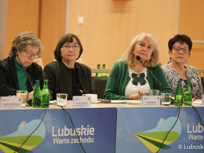 Uczestnicy obrad VI sesji Lubuskiego Sejmiku Seniorów