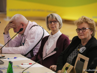 Uczestnicy obrad VI sesji Lubuskiego Sejmiku Seniorów