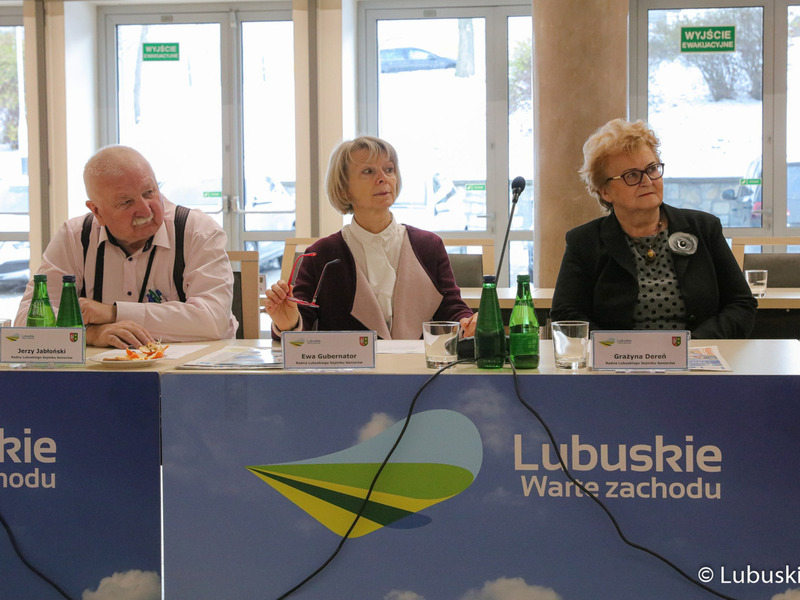 Uczestnicy obrad VI sesji Lubuskiego Sejmiku Seniorów