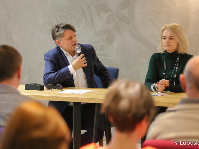 Spotkanie świąteczno-noworoczne z lubuskimi winiarzami w hotelu Grape Town w Zielonej Górze