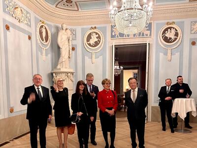 Marszałek Województwa Lubuskiego Elżbieta Anna Polak przyjęła zaproszenie Minister Finansów i Spraw Europejskich Kraju Związkowego Brandenburgia Katrin Lange i w czwartek, 2 lutego 2023 r. wzięła udział w spotkaniu w pałacu Neuhardenberg w Brandenburgii