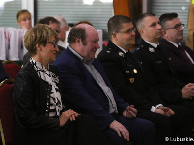 Marszałek Województwa Lubuskiego Elżbieta Anna Polak na Konferencji Oddziału Wojewódzkiego Związku OSP RP Województwa Lubuskiego