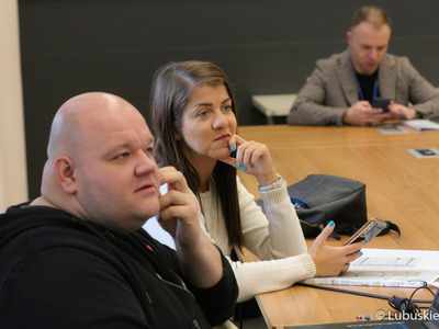 Dziennikarze na konferencji prasowej poprzedzającej Forum Producentów Produktów Regionalnych