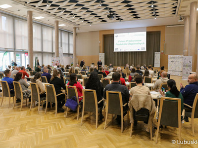 Forum Producentów Produktów Regionalnych w Sali Kolumnowej Urzędu Marszałkowskiego Województwa Lubuskiego w Zielonej Górze 