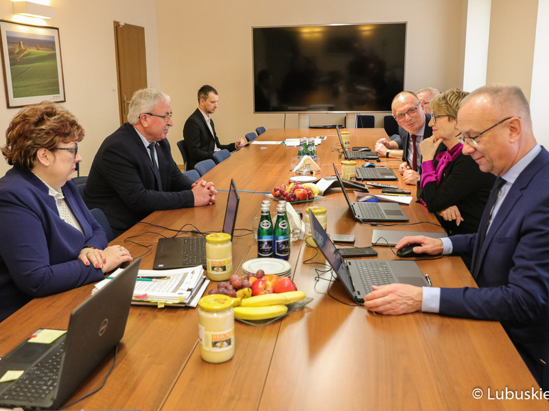 Wójt Gminy Krzeszyce Stanisław Peczkajtis wziął udział w zebraniu Zarządu Województwa Lubuskiego