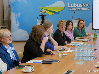 Posiedzenie Wojewódzkiej Rady Kobiet w Urzędzie Marszałkowskim Województwa Lubuskiego w Zielonej Górze