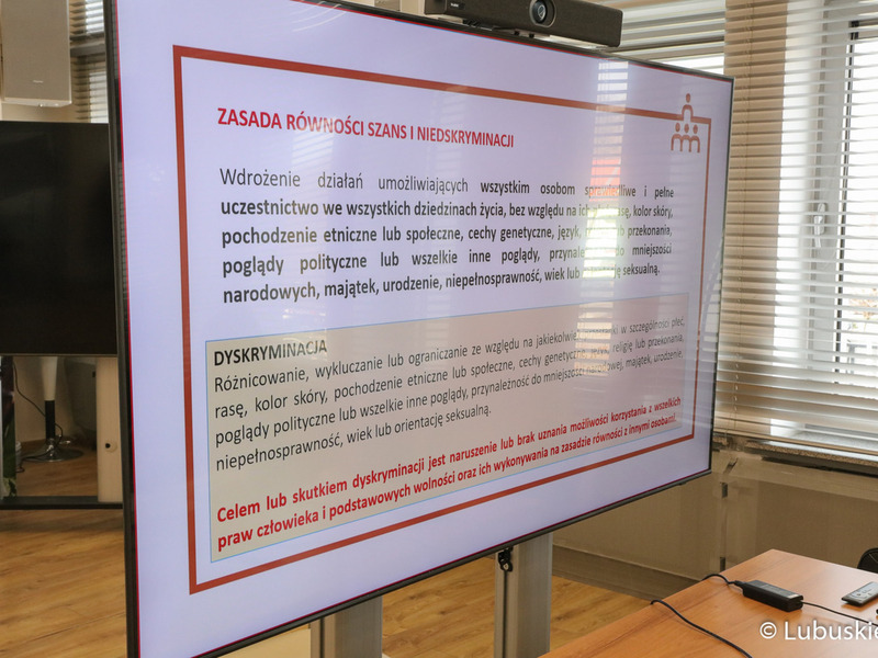 Posiedzenie Wojewódzkiej Rady Kobiet w Urzędzie Marszałkowskim Województwa Lubuskiego w Zielonej Górze
