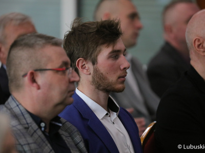 W Wojewódzkim Ośrodku Sportu i Rekreacji w Zielonej Górze Drzonkowie podsumowano wyniki sportowe dzieci i młodzieży w 2022 r. Oprócz nagród dla lubuskich klubów sportowych przyznano wyróżnienia indywidualne.
