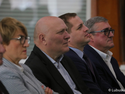 W Wojewódzkim Ośrodku Sportu i Rekreacji w Zielonej Górze Drzonkowie podsumowano wyniki sportowe dzieci i młodzieży w 2022 r. Oprócz nagród dla lubuskich klubów sportowych przyznano wyróżnienia indywidualne.
