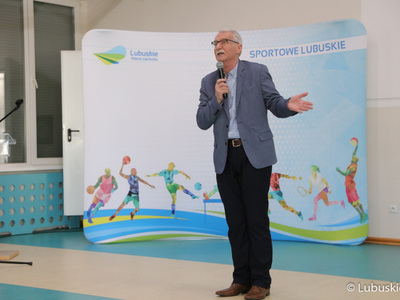 W Wojewódzkim Ośrodku Sportu i Rekreacji w Zielonej Górze Drzonkowie podsumowano wyniki sportowe dzieci i młodzieży w 2022 r. Oprócz nagród dla lubuskich klubów sportowych przyznano wyróżnienia indywidualne.
