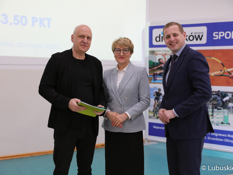 W Wojewódzkim Ośrodku Sportu i Rekreacji w Zielonej Górze Drzonkowie podsumowano wyniki sportowe dzieci i młodzieży w 2022 r. Oprócz nagród dla lubuskich klubów sportowych przyznano wyróżnienia indywidualne.