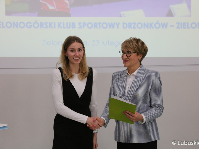 W Wojewódzkim Ośrodku Sportu i Rekreacji w Zielonej Górze Drzonkowie podsumowano wyniki sportowe dzieci i młodzieży w 2022 r. Oprócz nagród dla lubuskich klubów sportowych przyznano wyróżnienia indywidualne.