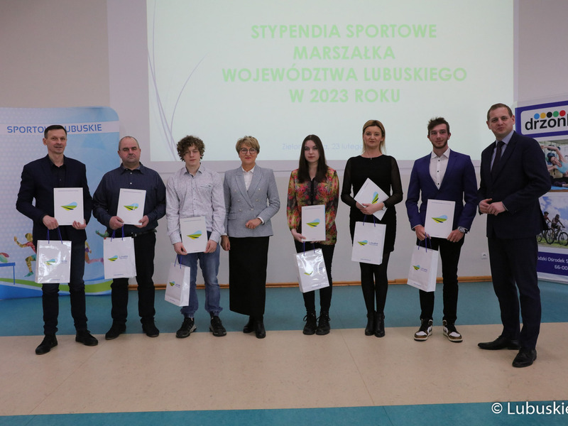 W Wojewódzkim Ośrodku Sportu i Rekreacji w Zielonej Górze Drzonkowie podsumowano wyniki sportowe dzieci i młodzieży w 2022 r. Oprócz nagród dla lubuskich klubów sportowych przyznano wyróżnienia indywidualne.