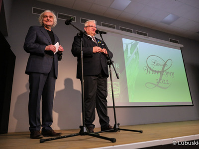 Podczas czwartkowej gali w Bibliotece Norwida ogłoszono laureatów w poszczególnych kategoriach konkursowych Lubuskiego Wawrzynu 2022.
