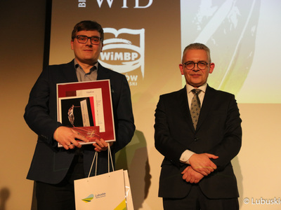 Podczas czwartkowej gali w Bibliotece Norwida ogłoszono laureatów w poszczególnych kategoriach konkursowych Lubuskiego Wawrzynu 2022.
