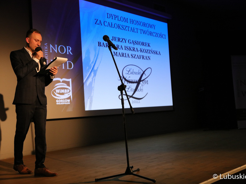 Podczas czwartkowej gali w Bibliotece Norwida ogłoszono laureatów w poszczególnych kategoriach konkursowych Lubuskiego Wawrzynu 2022.