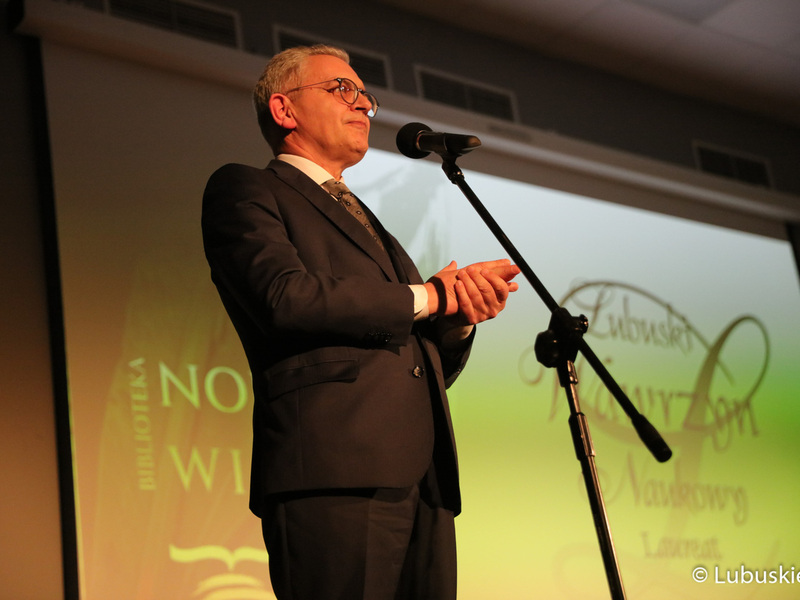 Podczas czwartkowej gali w Bibliotece Norwida ogłoszono laureatów w poszczególnych kategoriach konkursowych Lubuskiego Wawrzynu 2022.
