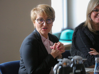 Marszałek Elżbieta Anna Polak podczas obrad Lubuskiej Rady Zdrowia