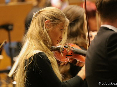 Koncert "Solidarni z Ukrainą" w Filharmonii Zielonogórskiej