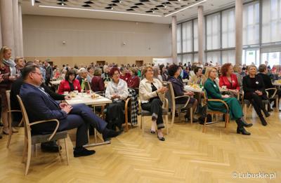 Dzień Kobiet w urzędzie marszałkowskim 
