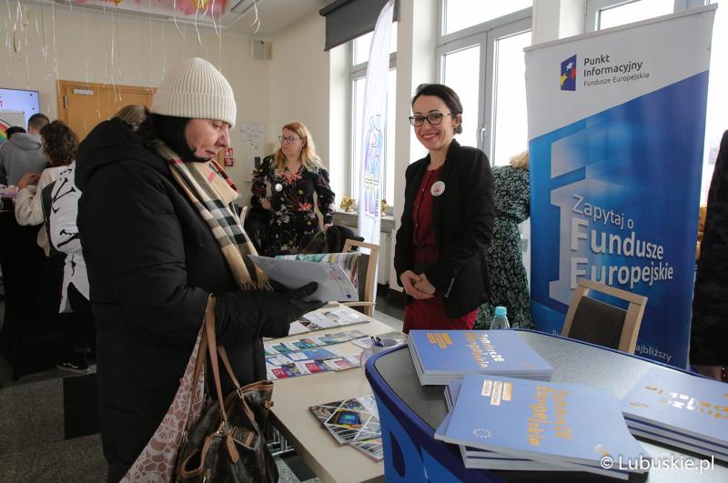 Dzień Kobiet w urzędzie marszałkowskim