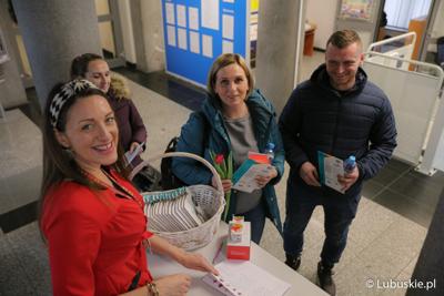 Dzień Kobiet w Urzędzie Marszałkowskim to tradycyjnie akcja krwiodawstwa! 