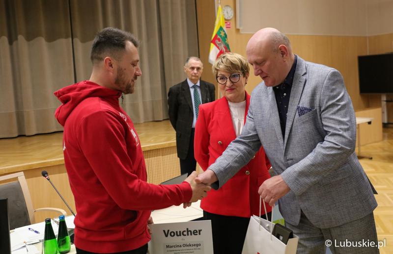 Przewodniczący Sejmiku Województwa Lubuskiego Wacław Maciuszonek i Marcin Oleksy