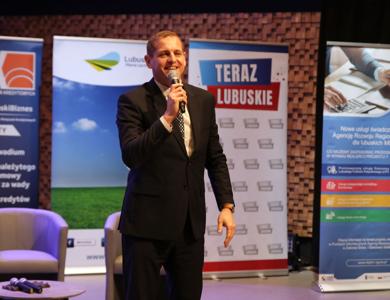 Źródła finansowania własnego biznesu i ochrona własności intelektualnej to jedne z tematów Kongresu Koalicji Lubuskiej na rzecz startupów – West Poland Startup Days. Spotkanie zorganizowano w środę 29 marca 2023 r. w Regionalnym Centrum Animacji Kultury w Zielonej Górze. 