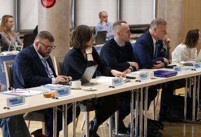 31 marca 2023 r. w Sali Kolumnowej w Urzędzie Marszałkowskim Województwa Lubuskiego odbyło się I posiedzenie Komitetu Monitorującego program Fundusze Europejskie dla Lubuskiego 2021-2027. 