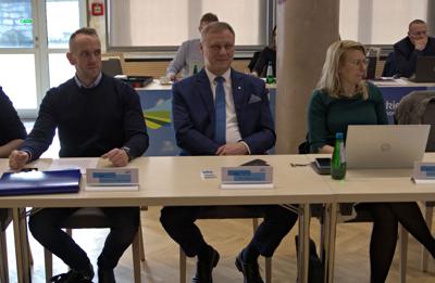31 marca 2023 r. w Sali Kolumnowej w Urzędzie Marszałkowskim Województwa Lubuskiego odbyło się I posiedzenie Komitetu Monitorującego program Fundusze Europejskie dla Lubuskiego 2021-2027. 