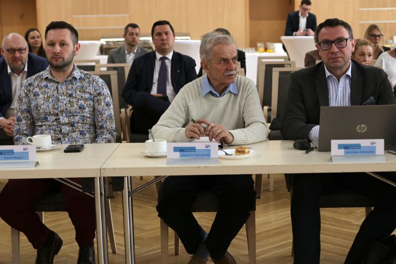 31 marca 2023 r. w Sali Kolumnowej w Urzędzie Marszałkowskim Województwa Lubuskiego odbyło się I posiedzenie Komitetu Monitorującego program Fundusze Europejskie dla Lubuskiego 2021-2027.