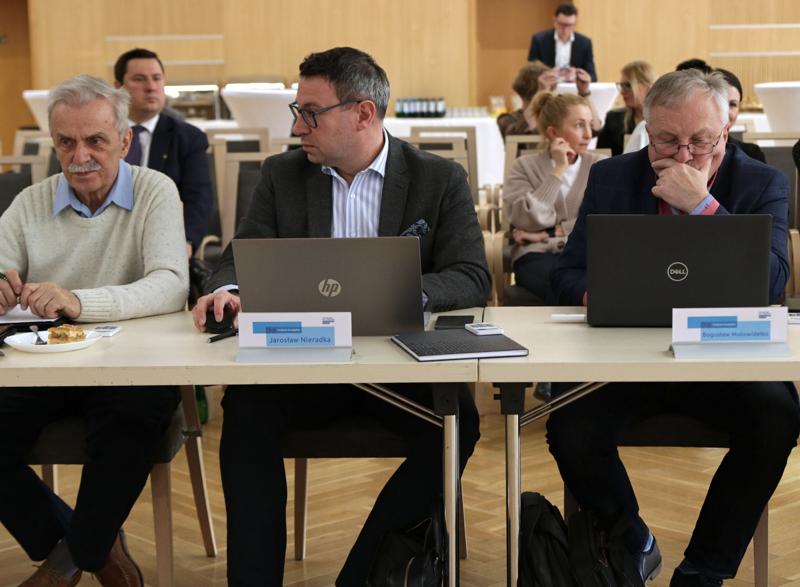 31 marca 2023 r. w Sali Kolumnowej w Urzędzie Marszałkowskim Województwa Lubuskiego odbyło się I posiedzenie Komitetu Monitorującego program Fundusze Europejskie dla Lubuskiego 2021-2027.