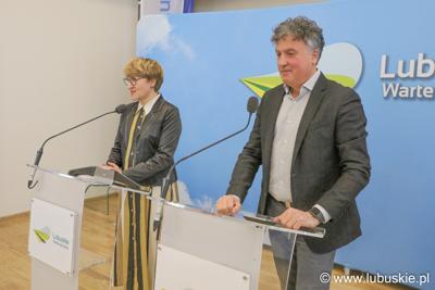 Konferencja prasowa dotycząca in vitro