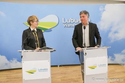 Konferencja prasowa dotycząca in vitro