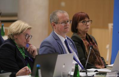 Radni podczas LII sesji Sejmiku Województwa Lubuskiego
