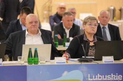 Radni podczas LII sesji Sejmiku Województwa Lubuskiego
