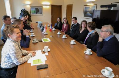 Wicemarszałek Łukasz Porycki gościł delegację strażaków z Burgundii, odbywających wizytę studyjną w województwie lubuskim. 