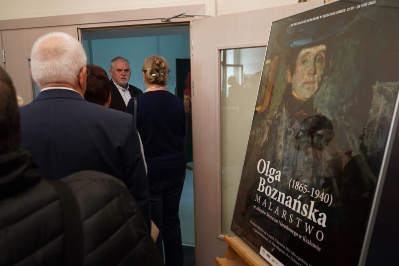 Wystawa „Olga Boznańska (1865–1940)” będzie czynna w Muzeum Ziemi Lubuskiej w Zielonej Górze do 20 sierpnia 2023 r. Na otwarcie ekspozycji 21 kwietnia 2023 r. przybyły tłumy
