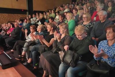 22 kwietnia 2023 r. w sali Centrum Kreatywnej Kultury przy Regionalnym Centrum Animacji Kultury w Zielonej Górze Lubuski Zespół Pieśni i Tańca im. Ludwika Figasa porwał publiczność taneczno-muzycznym widowiskiem „Koncert Wiosenny” 

