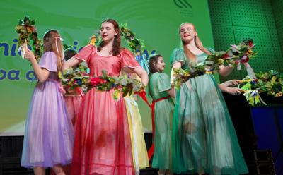 22 kwietnia 2023 r. w sali Centrum Kreatywnej Kultury przy Regionalnym Centrum Animacji Kultury w Zielonej Górze Lubuski Zespół Pieśni i Tańca im. Ludwika Figasa porwał publiczność taneczno-muzycznym widowiskiem „Koncert Wiosenny” 
