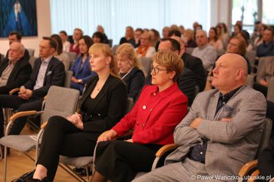 Uczestnicy Lubuskiego Forum Zdrowia w Muzeum Ziemi Lubuskiej w Zielonej Górze