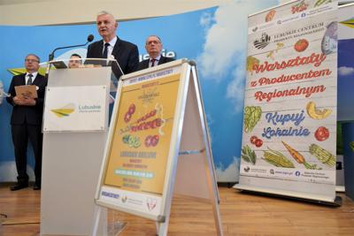 26 kwietnia 2023 r. w Sali Kolumnowej Urzędu Marszałkowskiego Województwa Lubuskiego odbyła się konferencja prasowa inaugurująca kolejny, 3. sezon Warsztatów z Producentami Regionalnymi, organizowanych przez Lubuskie Centrum Produktu Regionalnego