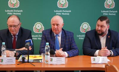 28 kwietnia 2023 r. w siedzibie Lubuskiego Związku Piłki Nożnej w Zielonej Górze podpisano z włodarzami gmin umowy na nawadnianie boisk oraz na budowę trybun