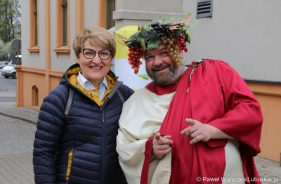  Marszałek Wojeództwa Lubuskiego Elżbieta Anna Polak z Bachusem