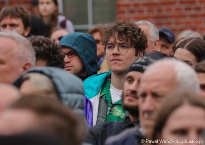 Uczestnicy pokazu kulinarnego Roberta Makłowicza