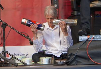 Stanisław Soyka Kwartet wystąpił w ramach III Lubuskiego Festiwalu Otwartych Piwnic i Winnic w Zielonej Górze w poniedziałek, 1 maja 2023 r. 