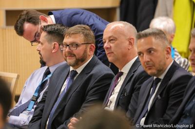 Uczestnicy majowej Sesji Sejmiku Województwa Lubuskiego 