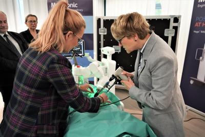 20 maja 2023 r. Collegium Medicum Uniwersytetu Zielonogórskiego i Uniwersytet Medyczny im. Karola Marcinkowskiego w Poznaniu po raz czwarty zorganizowały w Zielonej Górze Mistrzostwa Polski w Szyciu Chirurgicznym