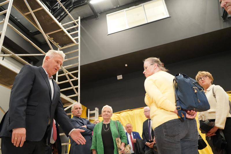 25 maja 2023 r. członkowie senackich Komisji Samorządu Terytorialnego i Administracji Państwowej oraz Komisji Nadzwyczajnej ds. Klimatu zwiedzili Scenę Lalkową Lubuskiego Teatru i Muzeum Ziemi Lubuskiej w Zielonej Górze