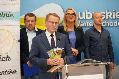 29 maja 2023 r. na konferencji prasowej w UMWL Lubuskie Centrum Produktu Regionalnego podsumowało kampanię promującą produkty regionalne